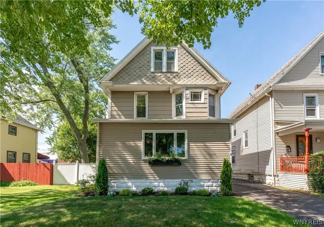 Photo 2 of Sale Pending at 30 Villa Ave, Buffalo, NY 14216 | MLS# B1697962 | Listing updated on 2026-08-01