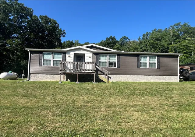 Photo 1 of Manufactured home for sale at 439 Simkin Rd, Elmira, NY 14901 | MLS# R1697292 | Listing updated on 2026-07-14