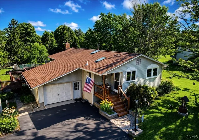 Photo 1 of Sale Pending at 1943 Falls Rd, Chittenango, NY 13037 | MLS# S1698133 | Listing updated on 2026-07-28