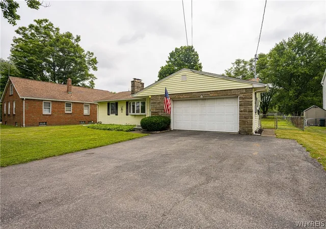 Photo 3 of Sale Pending at 7093 Boston State Rd, Hamburg, NY 14075 | MLS# B1697449 | Listing updated on 2026-07-28