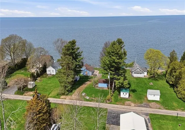 Photo 36 of Single family home for sale at 16055 Lomond Shrs W, Kendall, NY 14476 | MLS# R1698183 | Listing updated on 2026-07-16