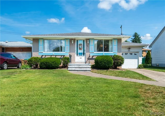 1st image of 121 Vern Ln, Cheektowaga, NY 14227 | MLS# B1698126