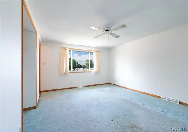 5th image of 121 Vern Ln, Cheektowaga, NY 14227 | MLS# B1698126