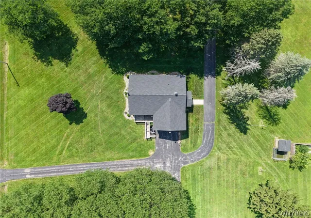 Photo 5 of Sale Pending at 1359 Roberts Rd, Basom, NY 14013 | MLS# B1698223 | Listing updated on 2026-07-24