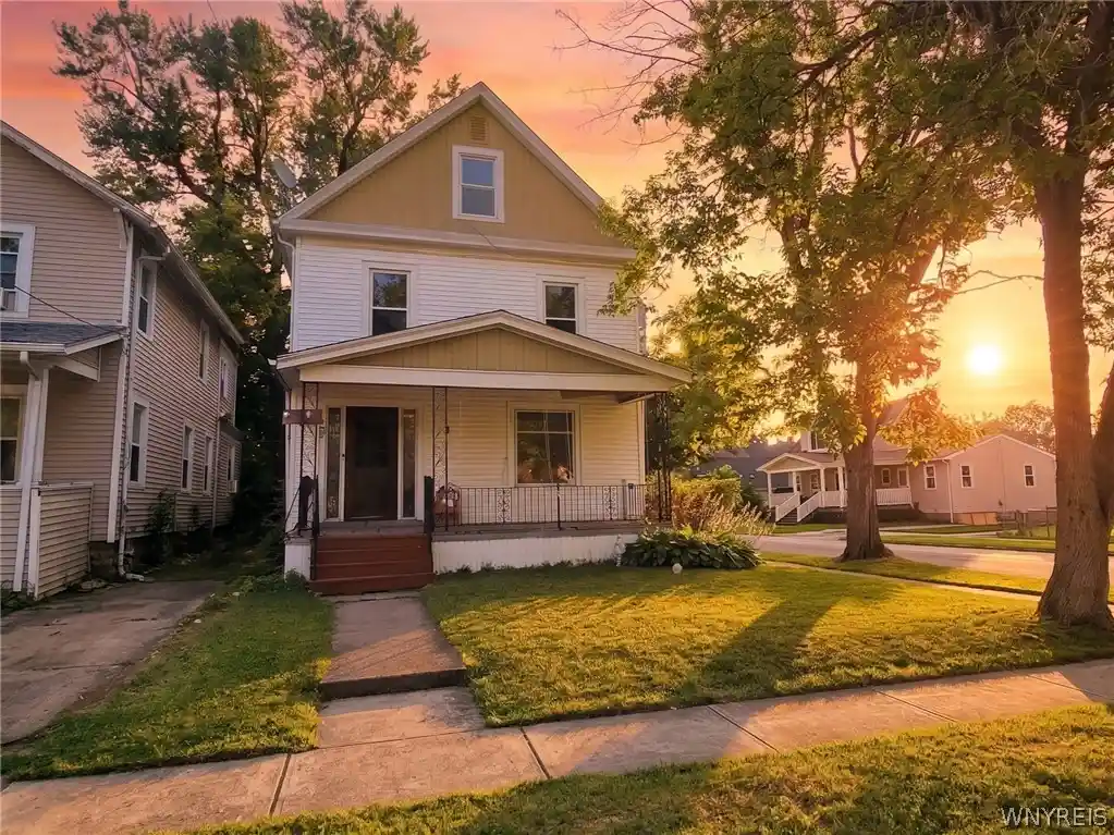 Photo 1 of Single family home for sale at 203 78th Street, Niagara Falls, NY 14304 | MLS# B1698093 | Listing updated on 2026-10-14