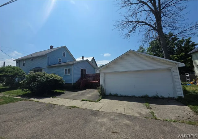 Photo 2 of Multi family home for sale at 326 Central Ave, Silver Creek, NY 14136 | MLS# B1698171 | Listing updated on 2026-07-13