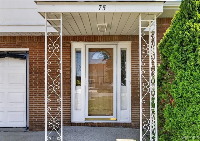 Photo 3 of Sale Pending at 75 Fairoaks Ln, Buffalo, NY 14227 | MLS# B1698221 | Listing updated on 2026-07-30