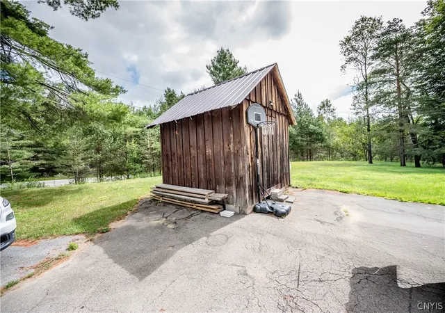 4th image of 1862 State Route 365, Cold Brook, NY 13324 | MLS# S1698149