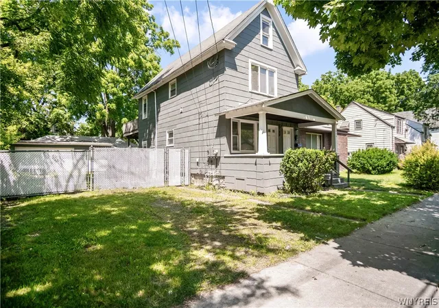 Photo 1 of Sale Pending at 1860 Linwood Ave, Niagara Falls, NY 14305 | MLS# B1698268 | Listing updated on 2026-07-28