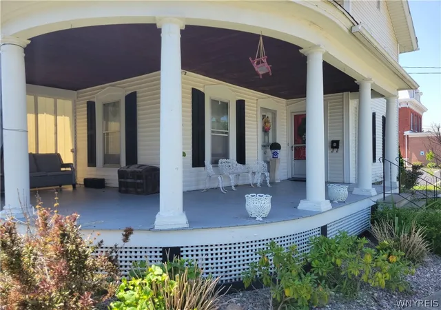 4th image of 42 State St, Middleport, NY 14105 | MLS# B1698193