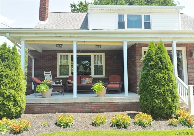 2nd image of 3819 Madison Ave, Niagara Falls, NY 14305 | MLS# B1696365