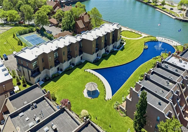 47th image of 272 Lakefront Blvd, Buffalo, NY 14202 | MLS# B1698258