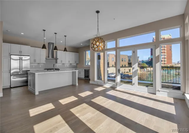 5th image of 272 Lakefront Blvd, Buffalo, NY 14202 | MLS# B1698258