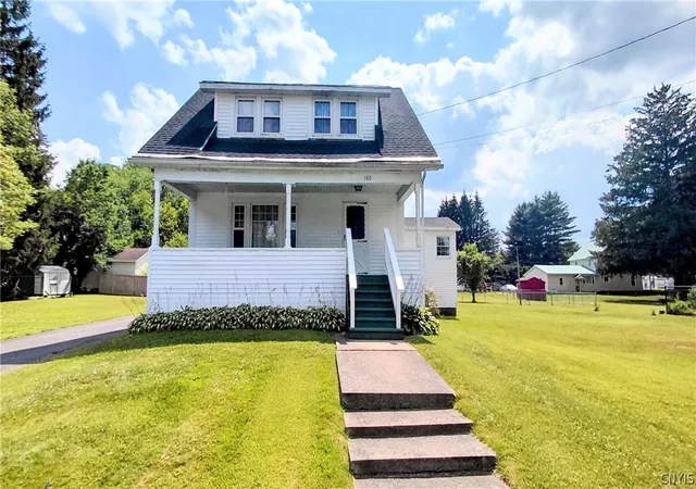 1st image of 100 Monroe St, German Flatts, NY 13357 | MLS# S1694435
