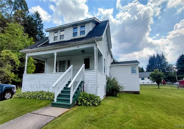 2nd image of 100 Monroe St, German Flatts, NY 13357 | MLS# S1694435