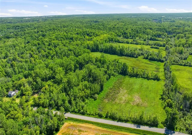2nd image of 2003 Johnson Creek Rd, Somerset, NY 14012 | MLS# B1697034