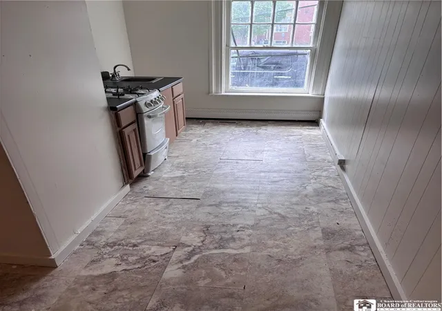 Listing Photo 5 - Condo for sale in building located at 209 E 6th St, Jamestown, NY 14701