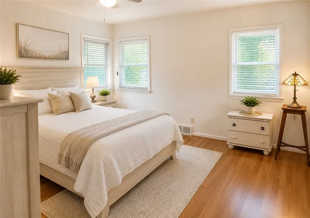 Photo 4 of Single family home for sale at 37 Virgil Dr, Rochester, NY 14609 | MLS# R1698034 | Listing updated on 2026-07-29