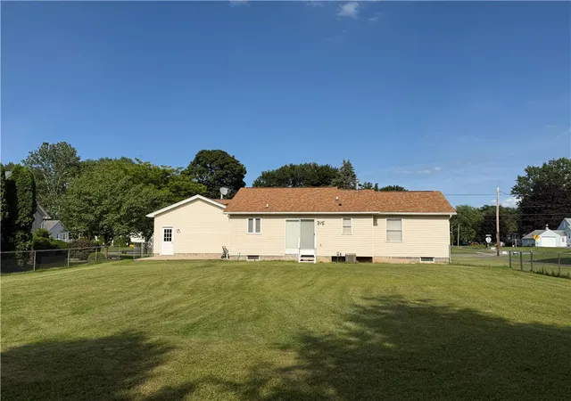 Photo 2 of Sale Pending at 195 Buckman Rd, Rochester, NY 14615 | MLS# R1696878 | Listing updated on 2026-07-22