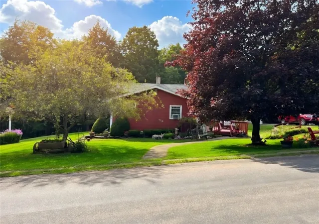 Photo 2 of Single family home for sale at 1213 Ferris Hl Rd, Prattsville, NY 12468 | MLS# R1698068 | Listing updated on 2026-07-14