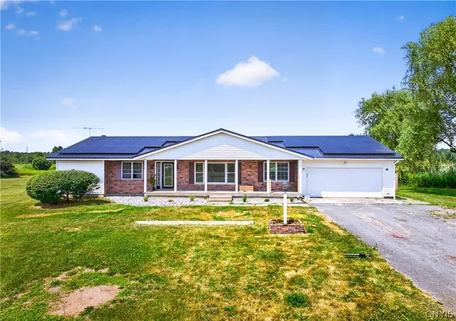 3rd image of 10575 Powell Rd, Holland Patent, NY 13354 | MLS# S1692484