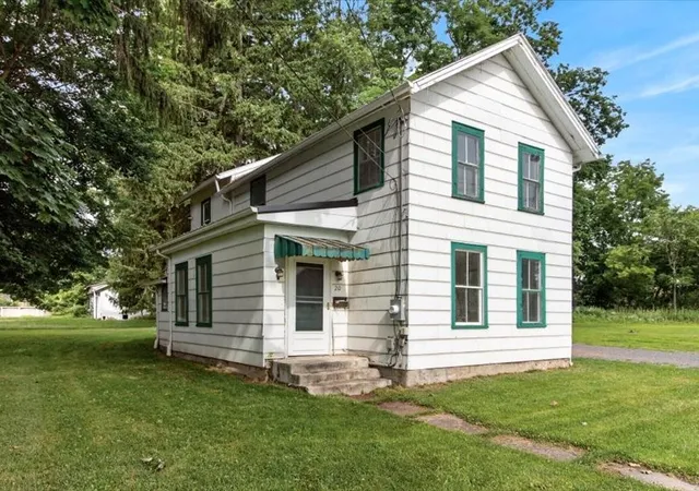 Photo 2 of Single family home for sale at 20 S Wayne St, Phelps, NY 14532 | MLS# R1698188 | Listing updated on 2026-08-03