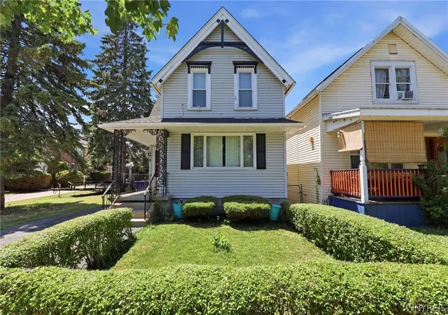 Photo 1 of Sale Pending at 176 15th Street, Buffalo, NY 14213 | MLS# B1698341 | Listing updated on 2026-07-25