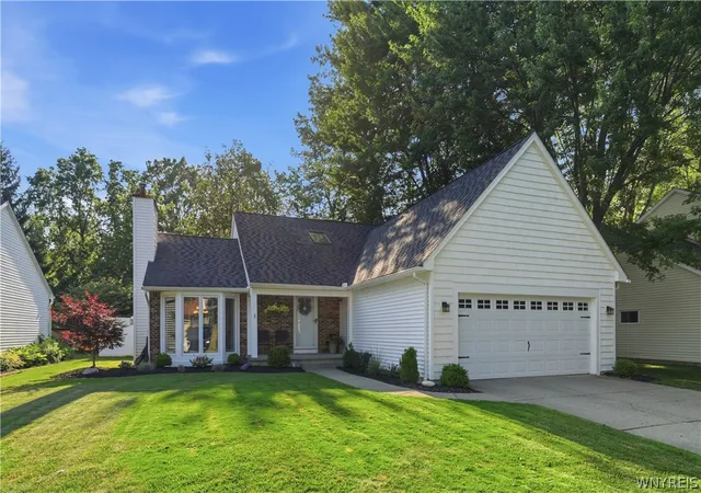 Photo 1 of Sale Pending at 90 Grasspointe Dr, Buffalo, NY 14228 | MLS# B1698046 | Listing updated on 2026-07-21