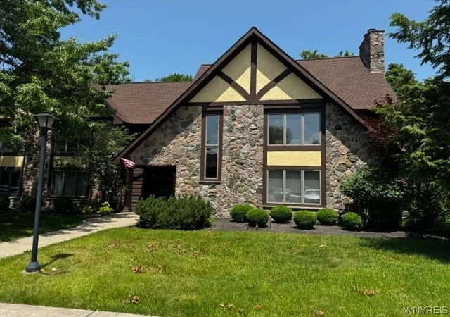 1st image of 5295 Chestnut Ridge Rd #H, Orchard Park, NY 14127 | MLS# B1695467