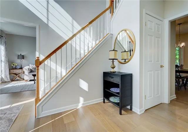 5th image of 992 La Quinta Dr, Webster, NY 14580 | MLS# R1697088