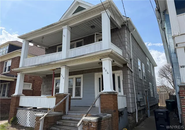 4th image of 604 17Th St, Niagara Falls, NY 14301 | MLS# B1698151