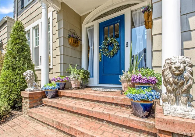 2nd image of 1527 Mohawk St, Utica, NY 13501 | MLS# S1698448