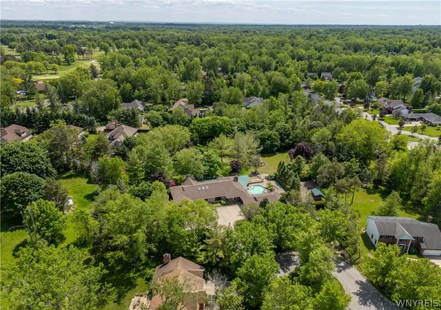 4th image of 45 Red Wing Ct, East Amherst, NY 14051 | MLS# B1682030