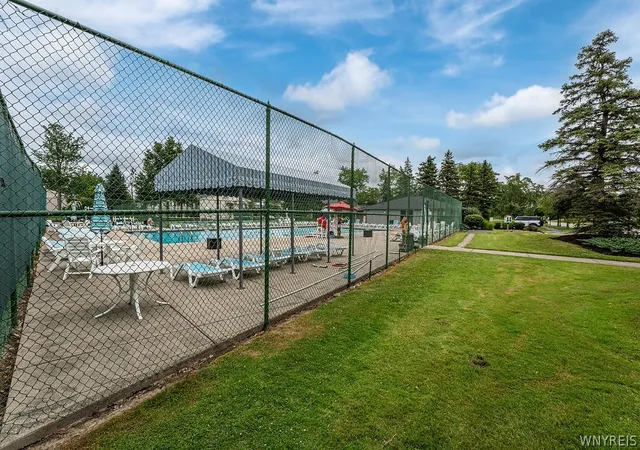 21st image of 44 Bee Hunter Ct #B, East Amherst, NY 14051 | MLS# B1698254