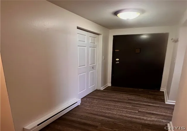 Listing Photo 4 - Condo for sale in building located at 435 Idlewood Blvd, Baldwinsville, NY 13027