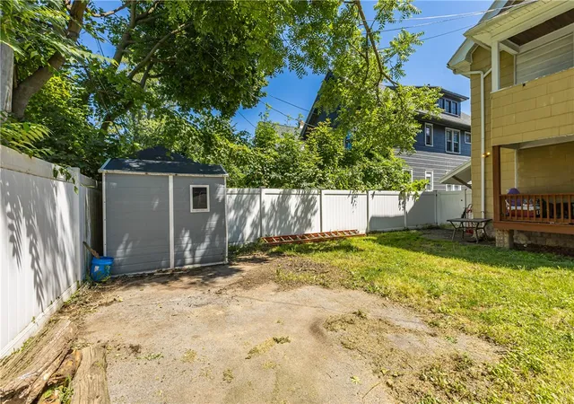 30th image of 74 76 Hillendale St, Rochester, NY 14619 | MLS# R1698453