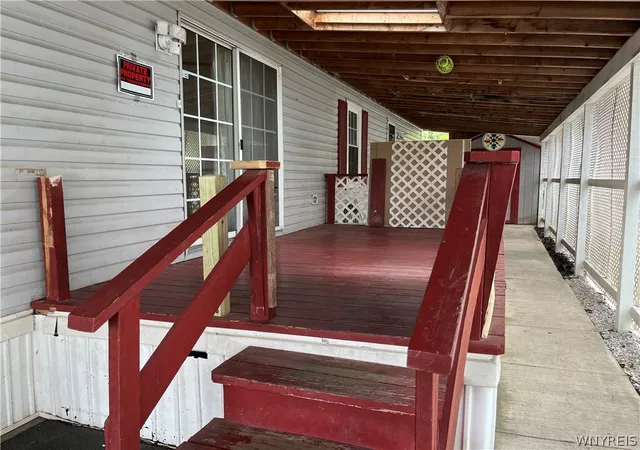 4th image of 449 Jim Kelly Dr, Lockport Town, NY 14094 | MLS# B1698279