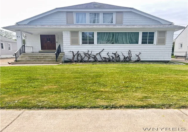 1st image of 43 Whitehall Ave, Buffalo, NY 14220 | MLS# B1697589