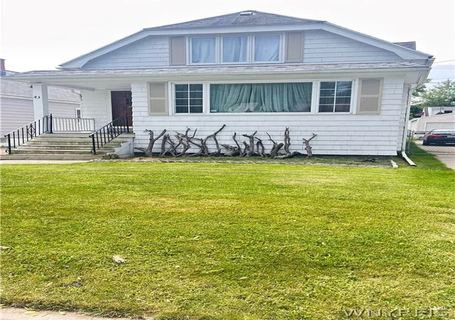 2nd image of 43 Whitehall Ave, Buffalo, NY 14220 | MLS# B1697589