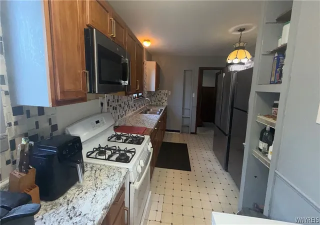 5th image of 43 Whitehall Ave, Buffalo, NY 14220 | MLS# B1697589