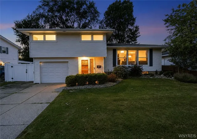 4th image of 270 Greenhaven Ter, Tonawanda, NY 14150 | MLS# B1698353