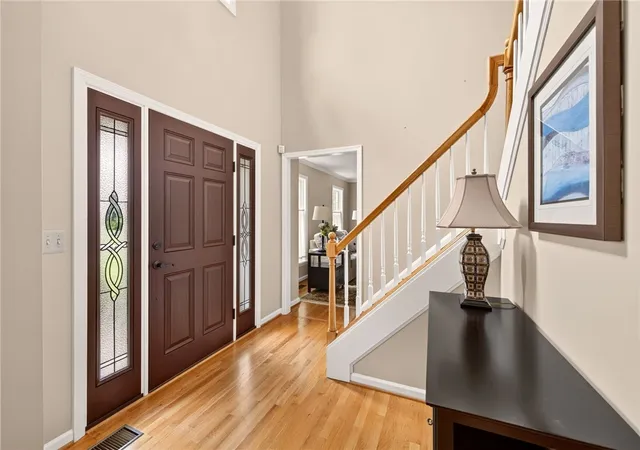 5th image of 3 Farm Field Ln, Pittsford, NY 14534 | MLS# R1694150