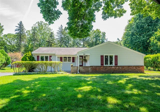1st image of 84 Harvest Rd, Fairport, NY 14450 | MLS# R1698229