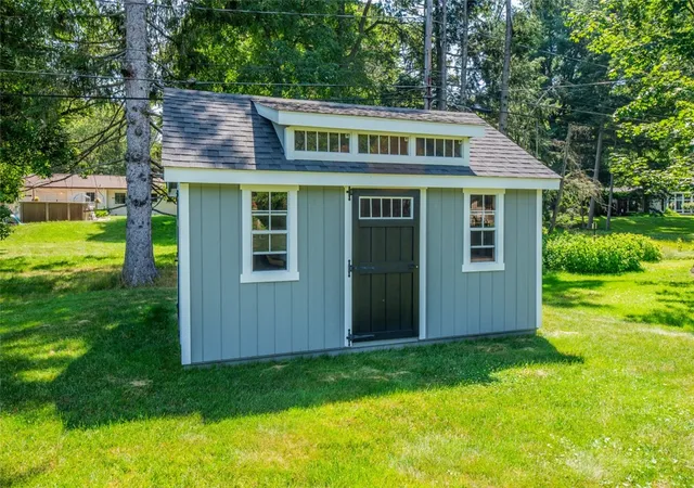 42nd image of 84 Harvest Rd, Fairport, NY 14450 | MLS# R1698229