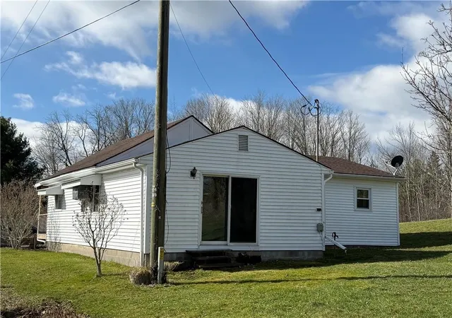 Photo 1 of Single family home for sale at 9580 Lodi Ctr Rd, Lodi, NY 14860 | MLS# R1698520 | Listing updated on 2026-07-26