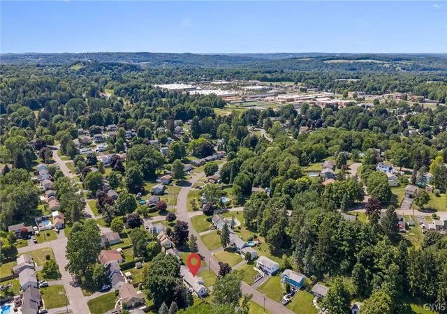 Photo 2 of Sale Pending at 313 Forsythe St, Camillus, NY 13031 | MLS# S1698067 | Listing updated on 2026-07-27