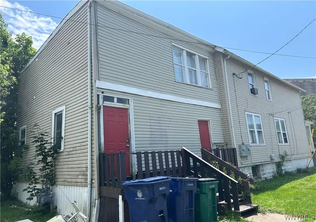 Photo 4 of Multi family home for sale at 54 South St, Buffalo, NY 14204 | MLS# B1698008 | Listing updated on 2026-07-21