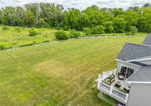 Photo 2 of Sale Pending at 5986 Monarch Dr, Farmington, NY 14425 | MLS# R1698303 | Listing updated on 2026-07-31