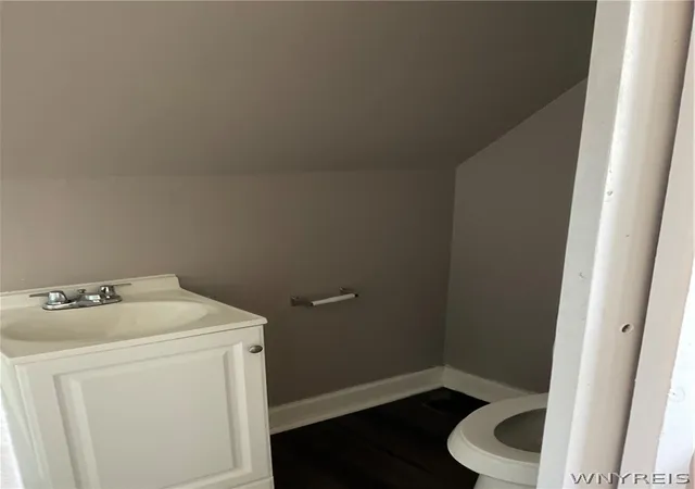 Listing Photo 2 - Condo for sale in building located at 42 Princeton Pl, Buffalo, NY 14210 - Unit #