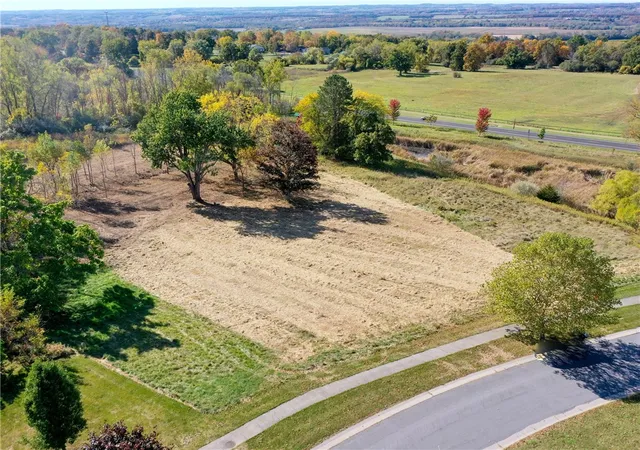 4th image of 12 Cavalry Rd, Geneseo, NY 14454 | MLS# R1698379